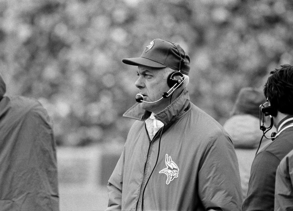  Minnesota Vikings' head coach Bud Grant looks concerned as he watches his team lose to the Chicago Bears in an NFL football game in Chicago, Dec. 6, 1981.