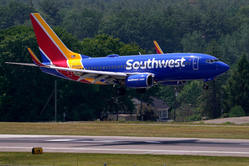 Southwest Airlines Boeing 737 lands at Manchester Boston Regional Airport