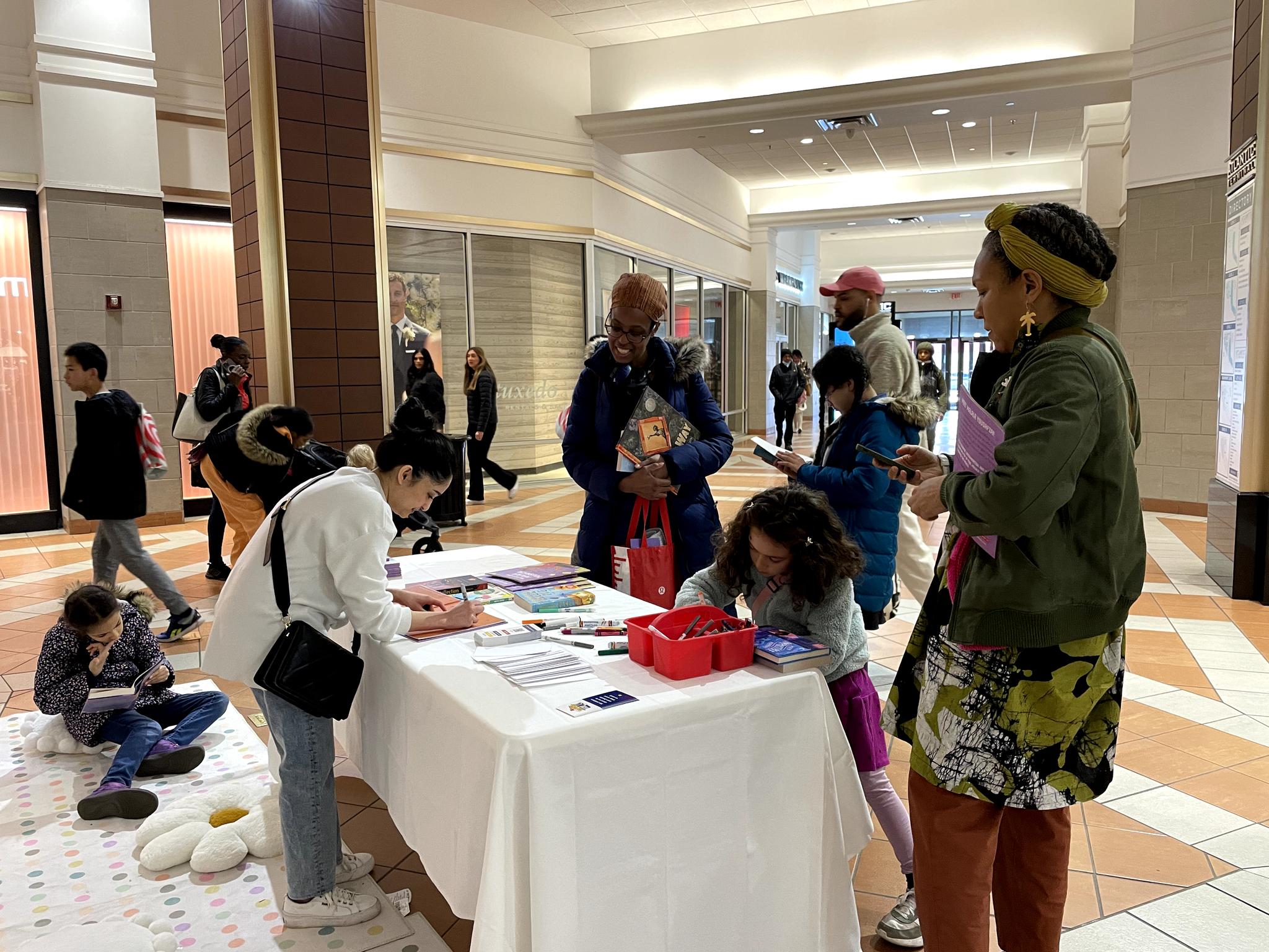 Brooklyn Book Bodega event hands out free books to kids in NYC