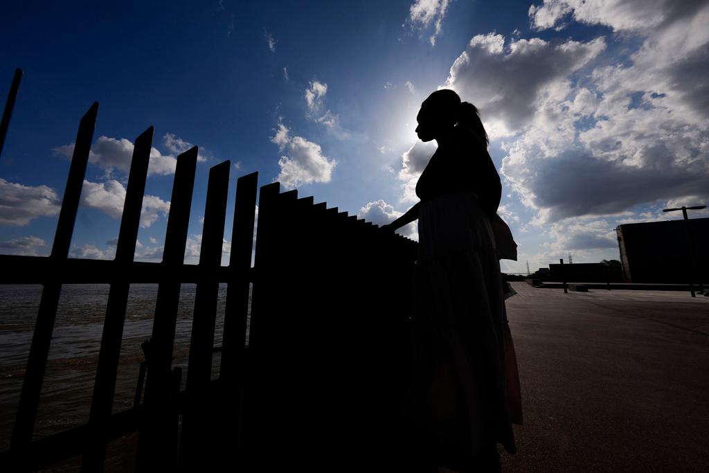 Lauren Bell at Crescent Park in New Orleans