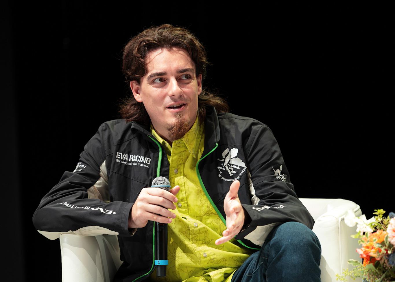 Luckey explained how he created the VR experience with Oculus by thinking ahead