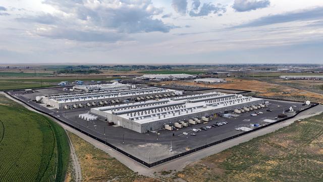 Amazon Web Services data center in Boardman, Ore.