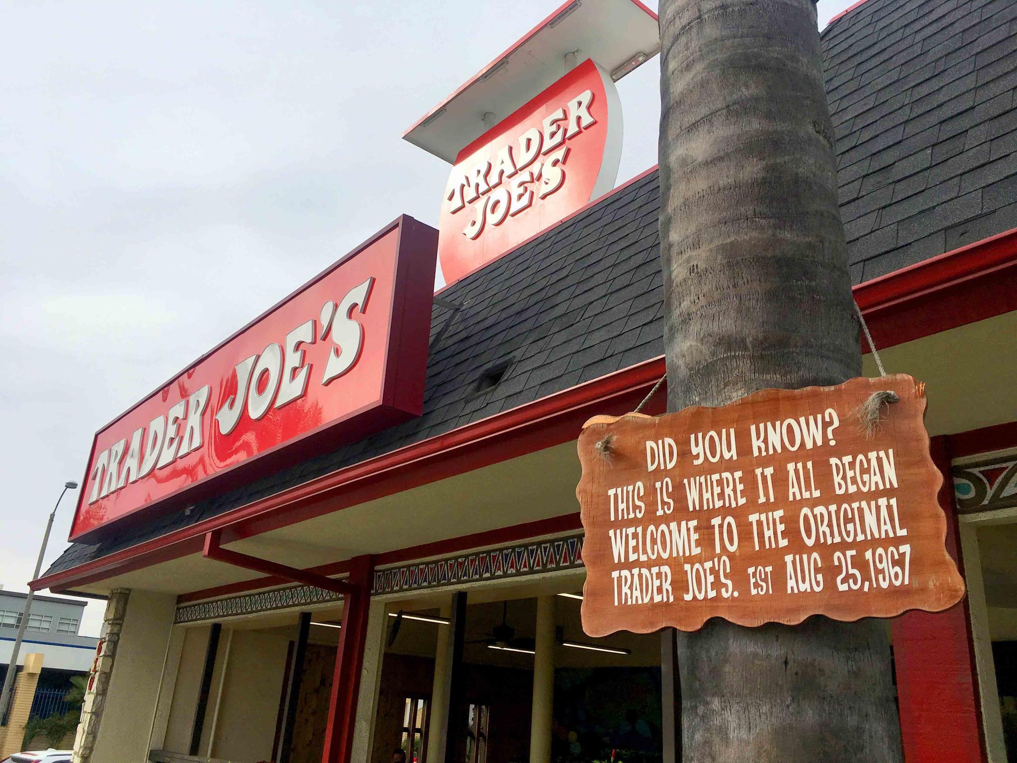 Trader Joe's founder dies at 89