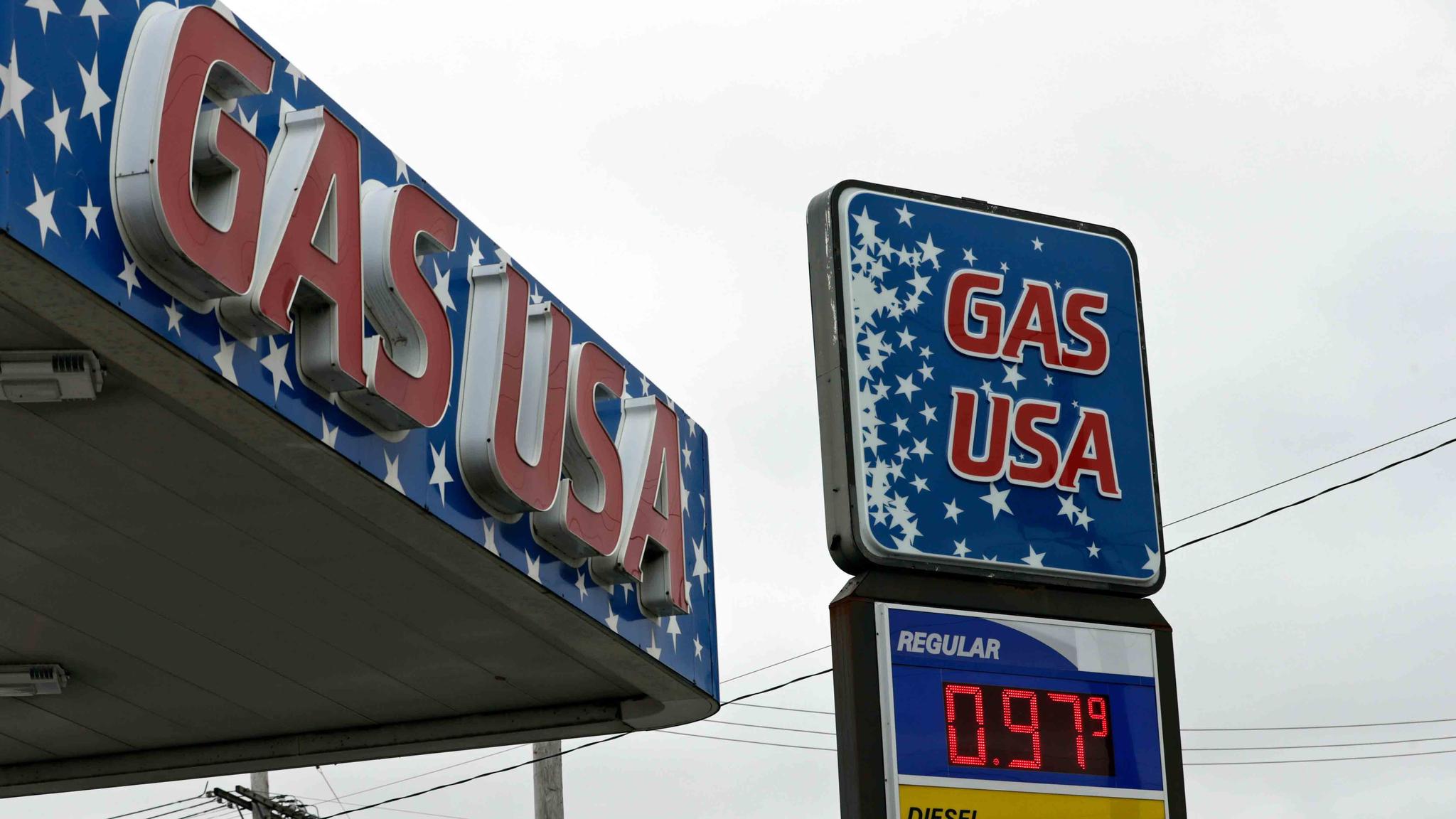 Gas USA is selling gas for 97.9 cents a gallon, Monday, March 30, 2020, in Cleveland