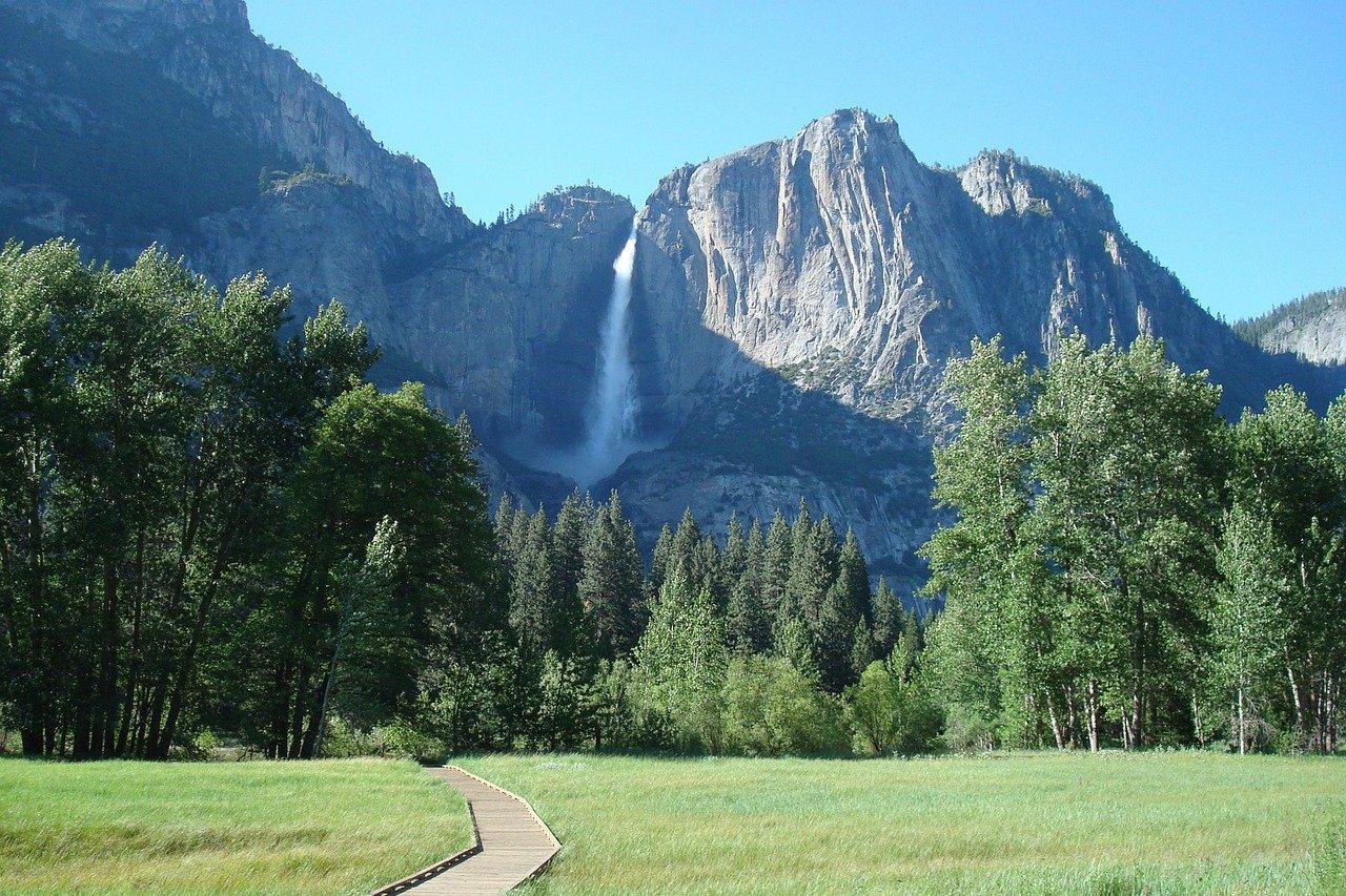 Yosemite Valley 