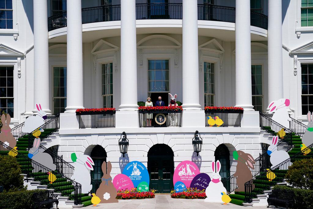 President and First Lady at Easter themed White House 