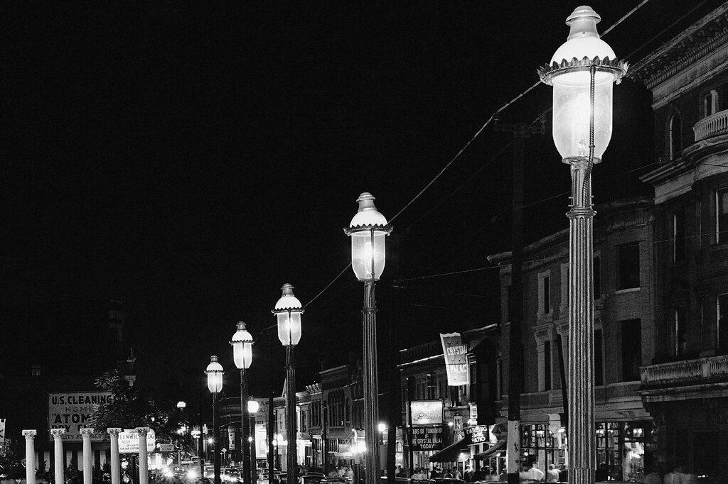 Gas lamps illuminate St. Louis' Gaslight Square 