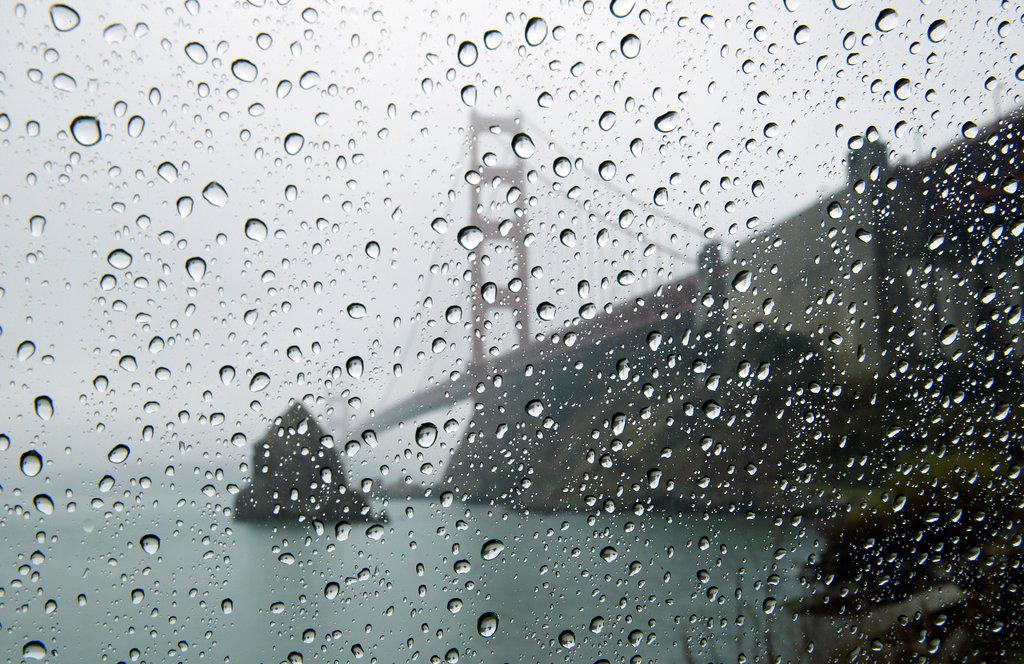 Stormy weather at San Francisco's Golden Gate Bridge