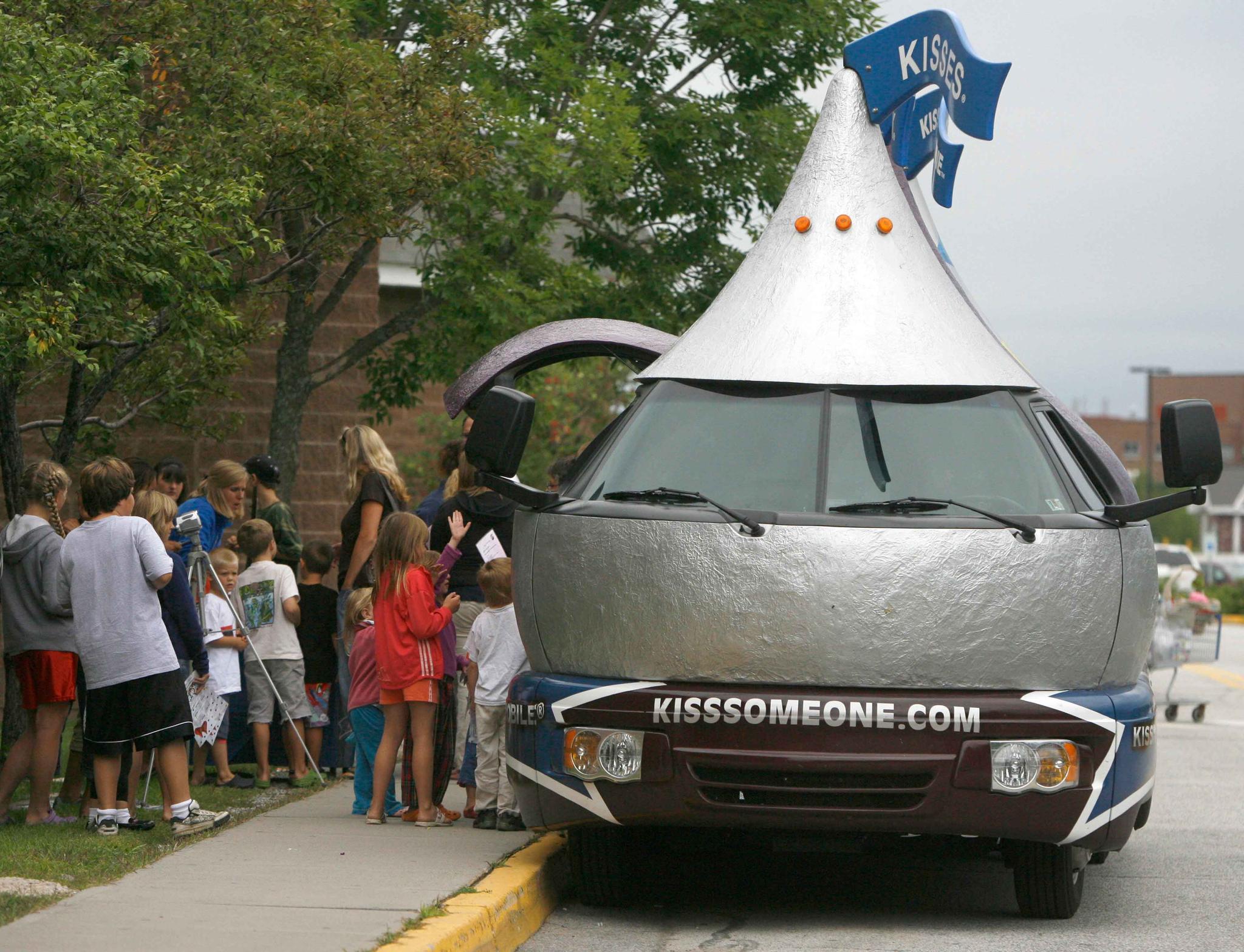 Hershey Kissmobile