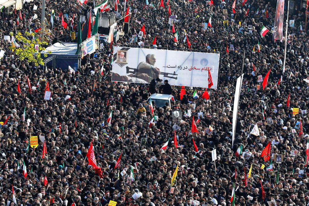 crowd in Tehran 