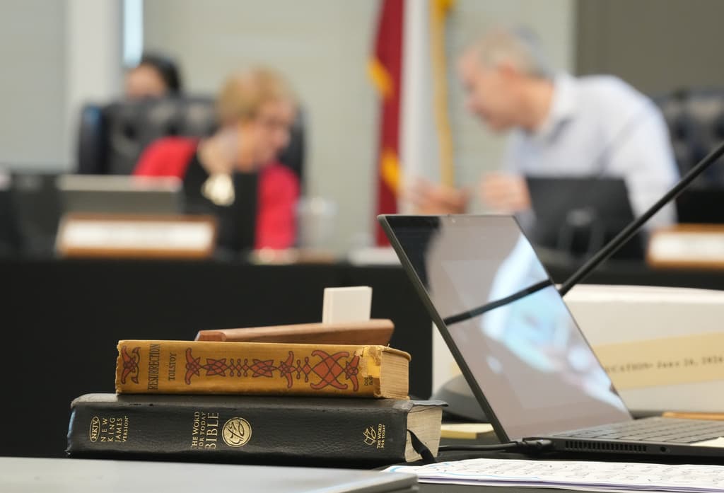 Bible Accounts Now On Texas Schools Required Reading List